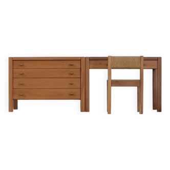 Regain group certified elm wood desk