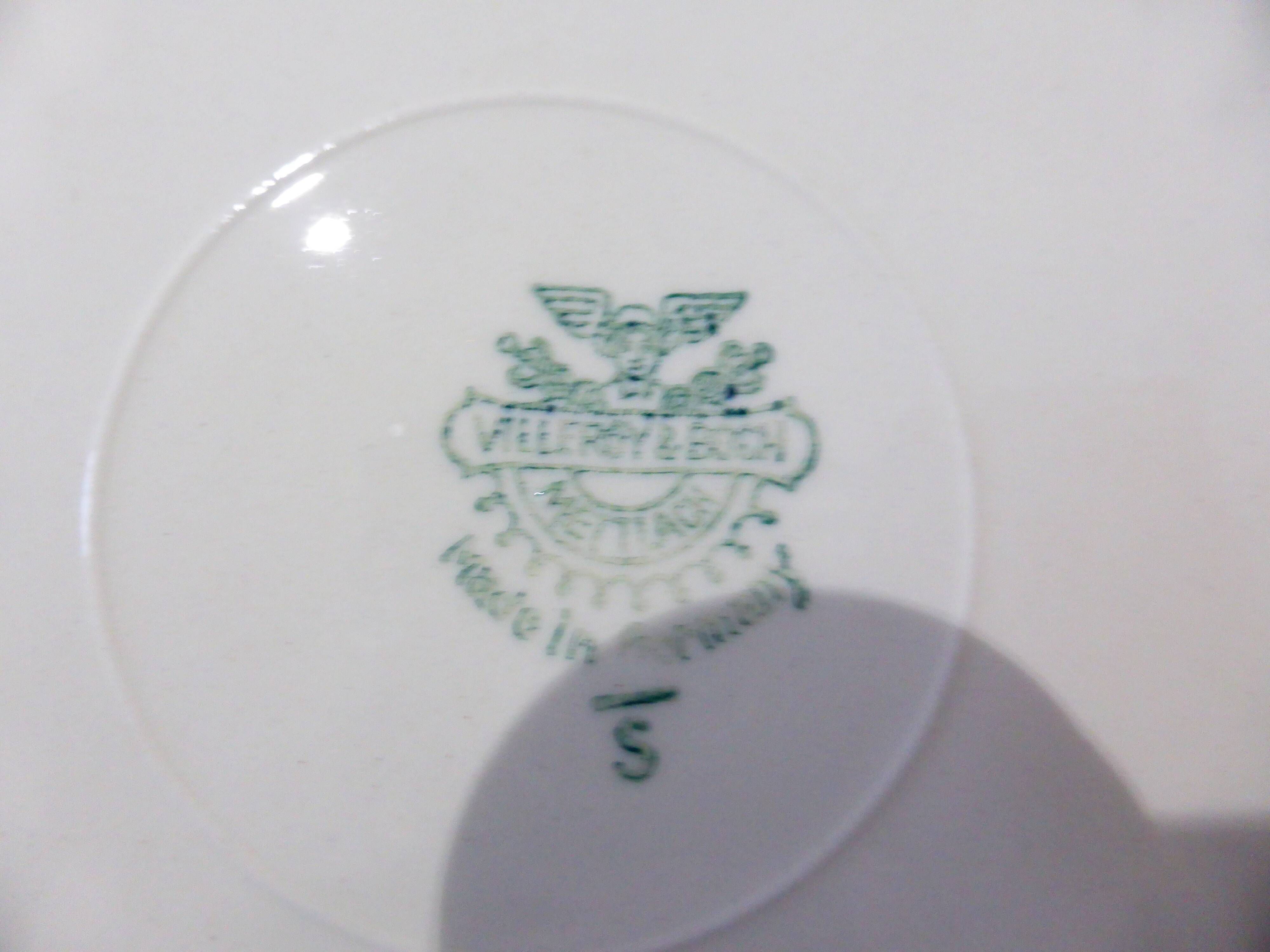 1 vintage hollow round serving dish in Villeroy and Boch 210166 porcelain