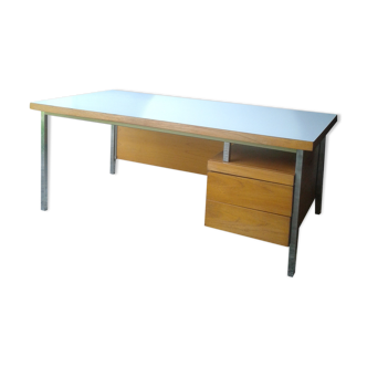 Georges Frydman EFA desk