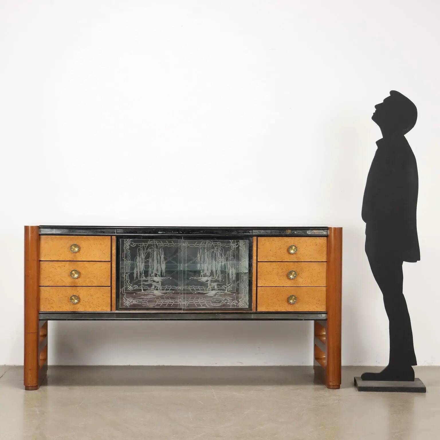 Buffet vintage Palazzi dell'Arte Cantù en noyer et laiton, Italie, années 1940