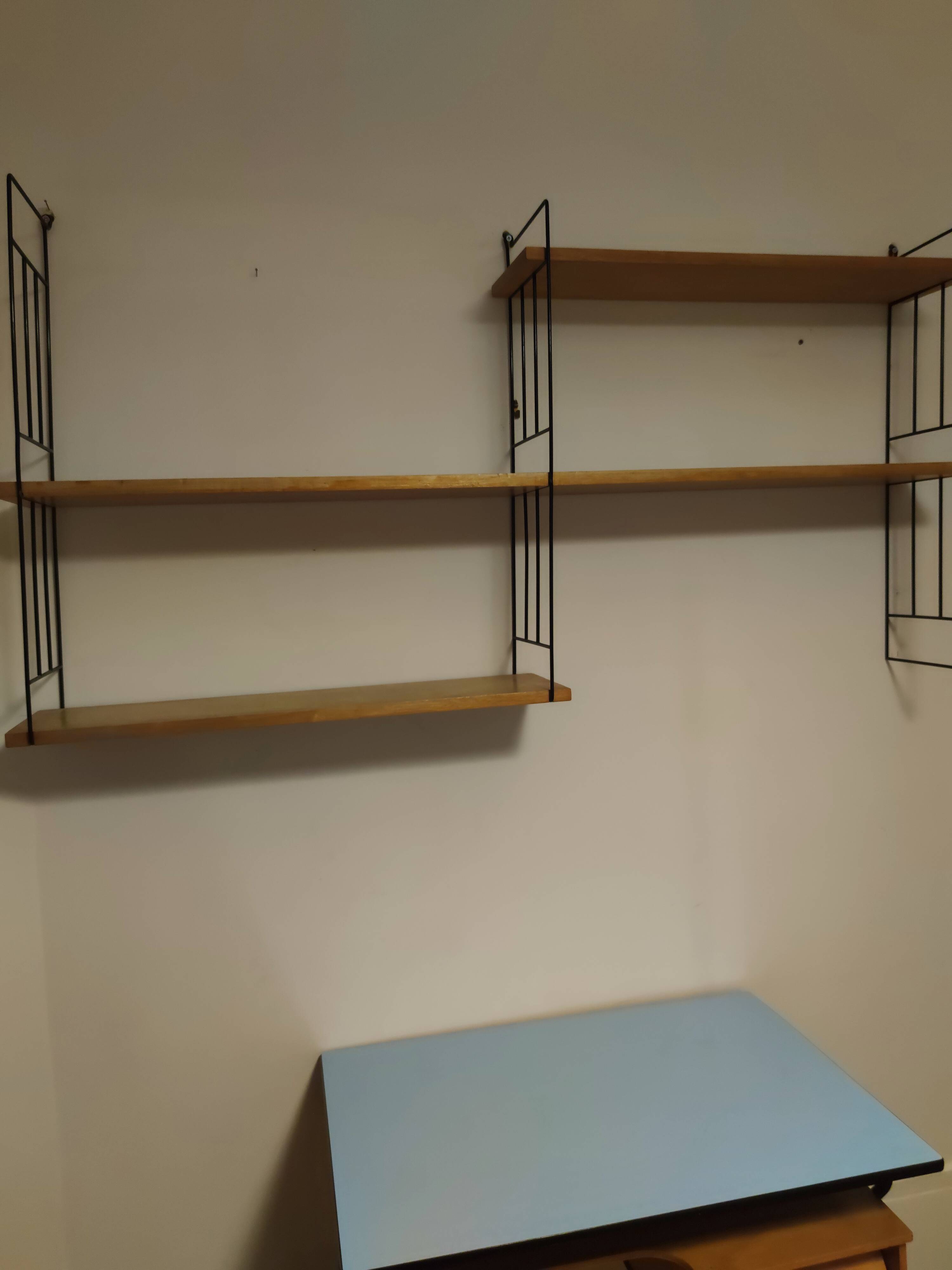 Étagère en métal vintage