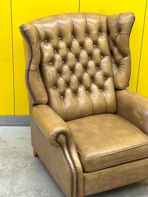Fauteuil inclinable Chesterfield Vintage fait à la main