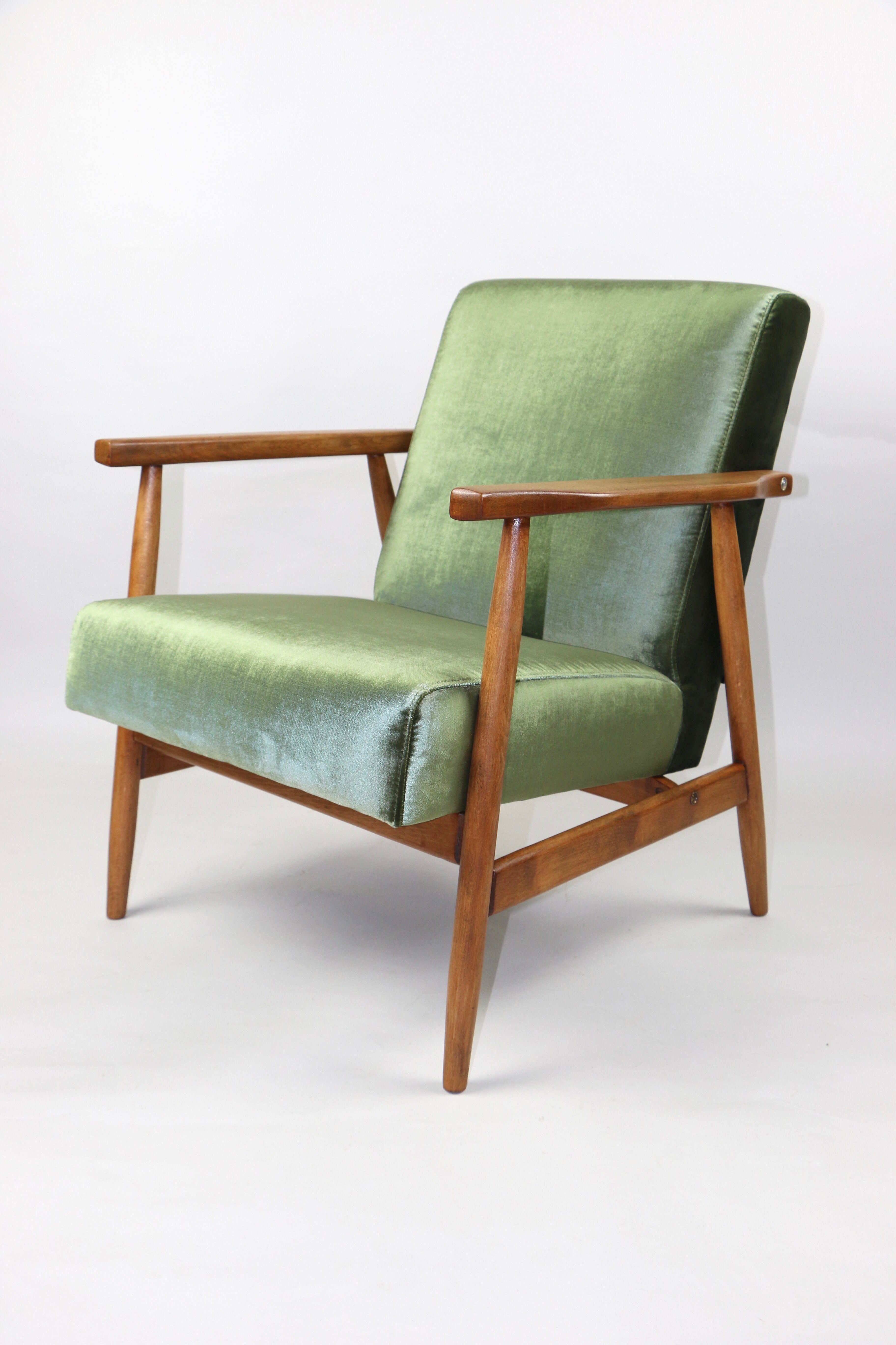 Vintage green velvet armchair, 1970