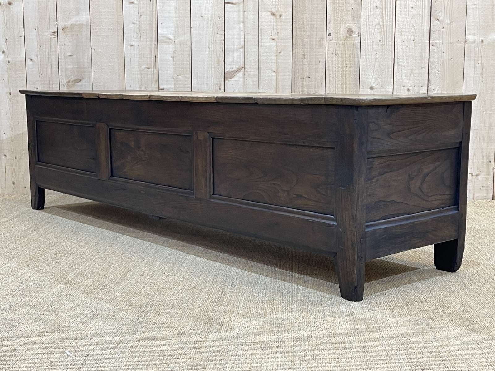 Banc coffre breton XIXème en orme et châtaignier
