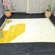 Handmade Moroccan natural wool rug size 200 x 300 cm