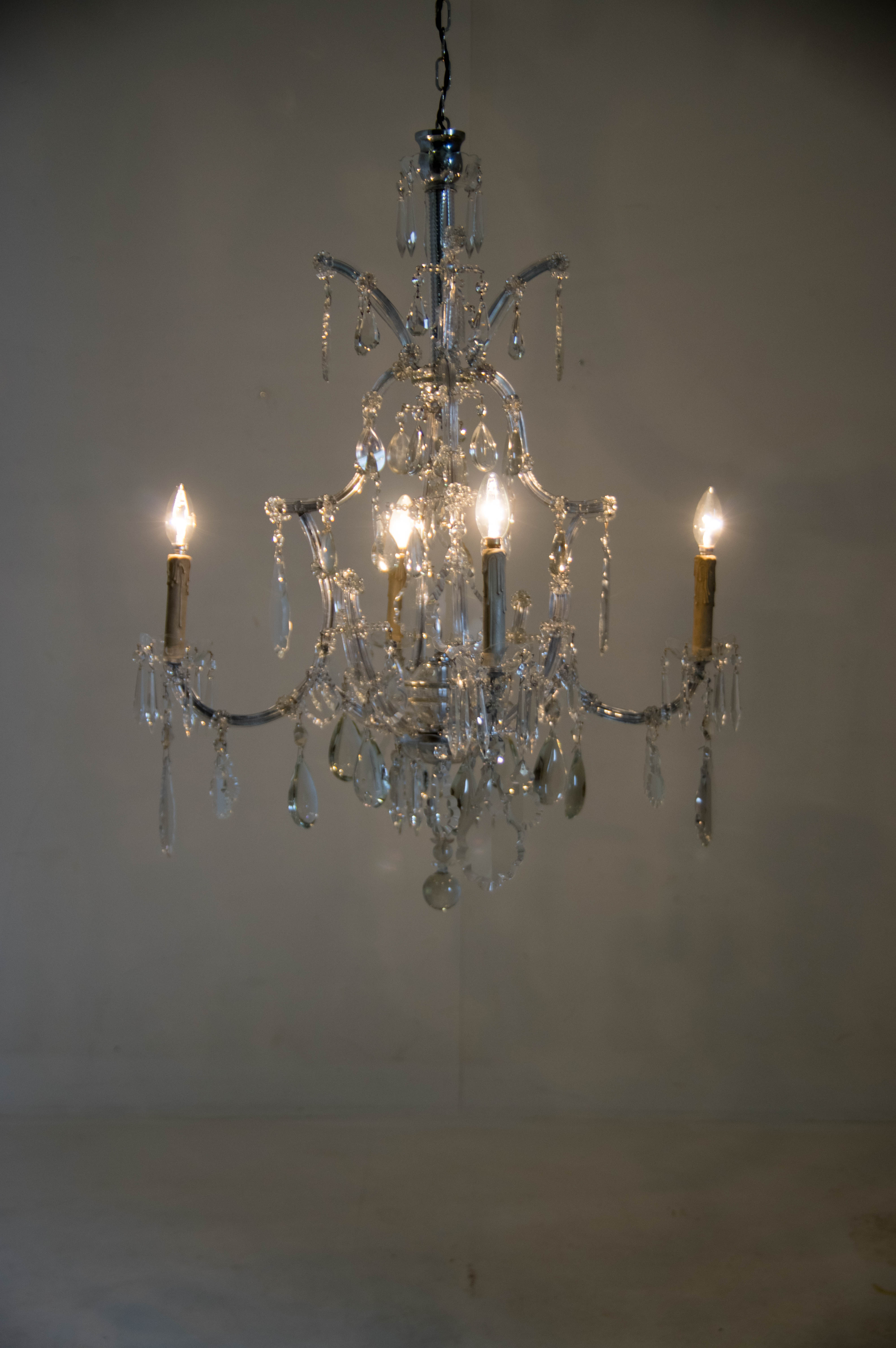 Maria Theresa Crystal Chandelier, 1900s