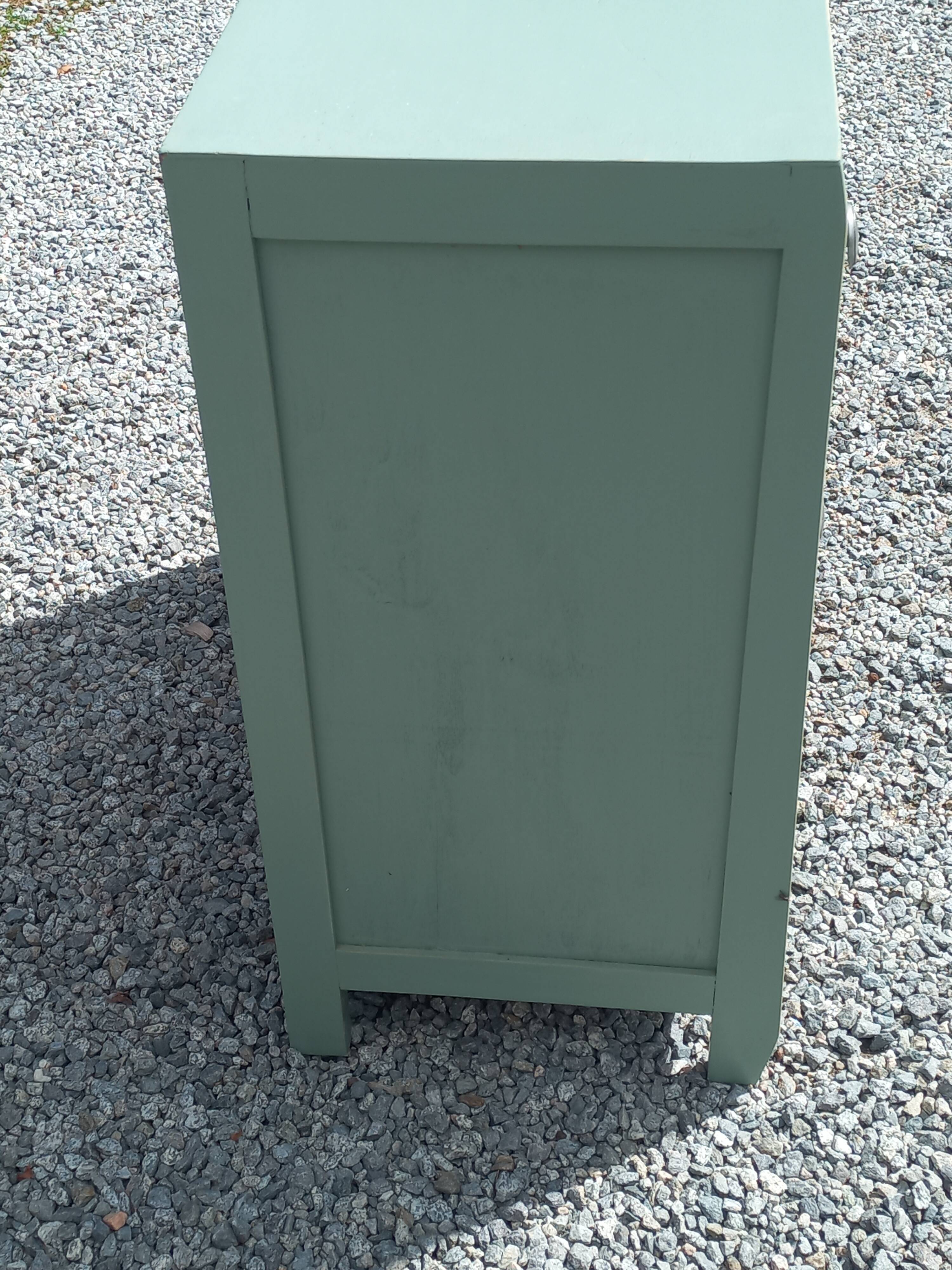 Commode en bois peint, années 50