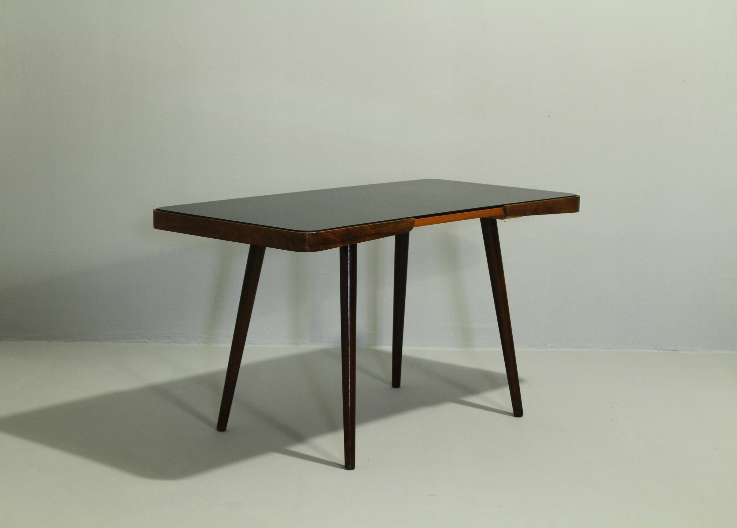 Table basse vintage par Jiří Jiroutek, 1960