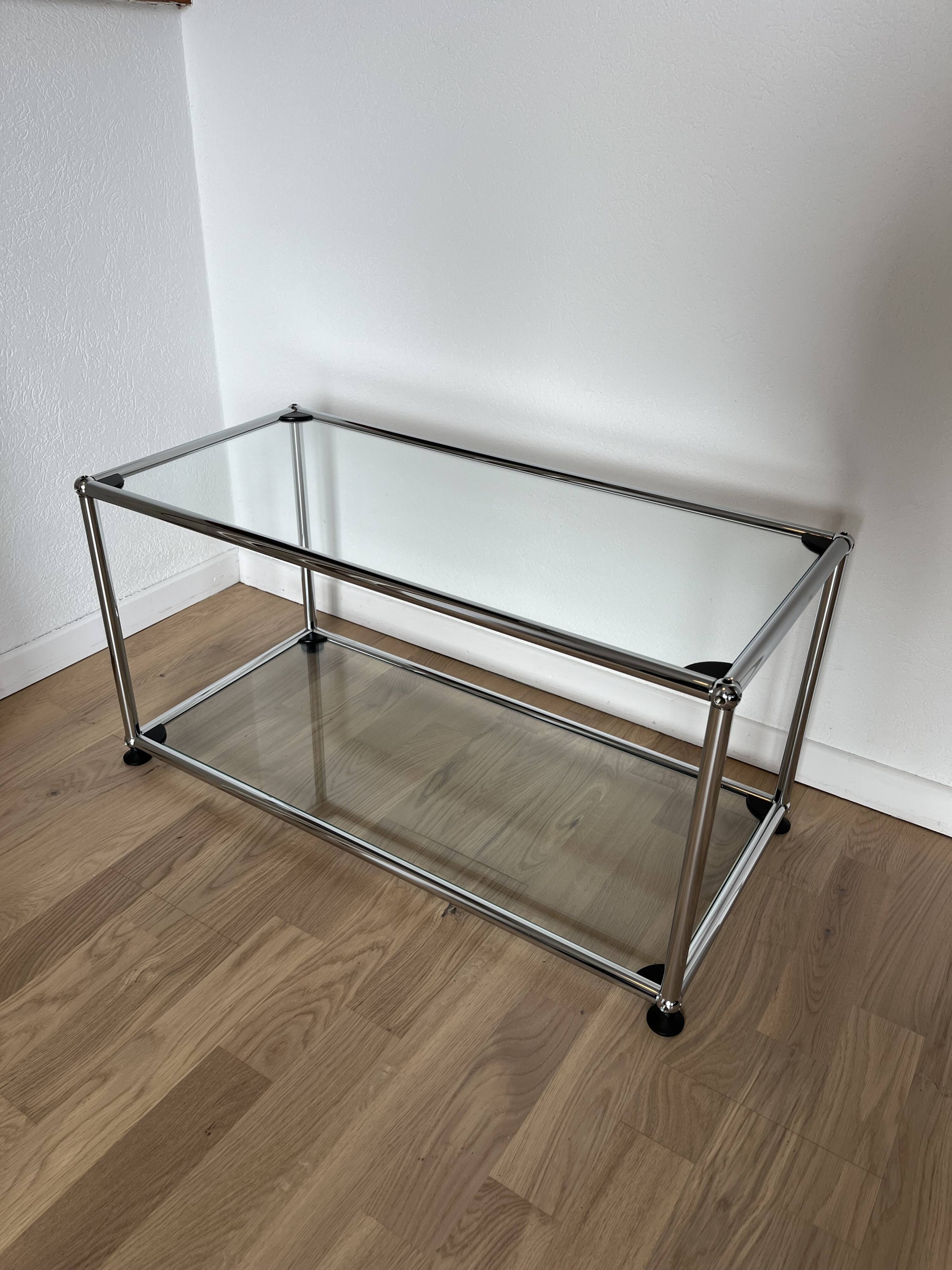 USM Haller glass coffee table / shelf