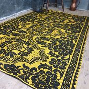 Wool handwoven yellow rug Romanian rug. Teppich. Tapis roumain. Romania