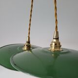 Pair of enamelled suspensions