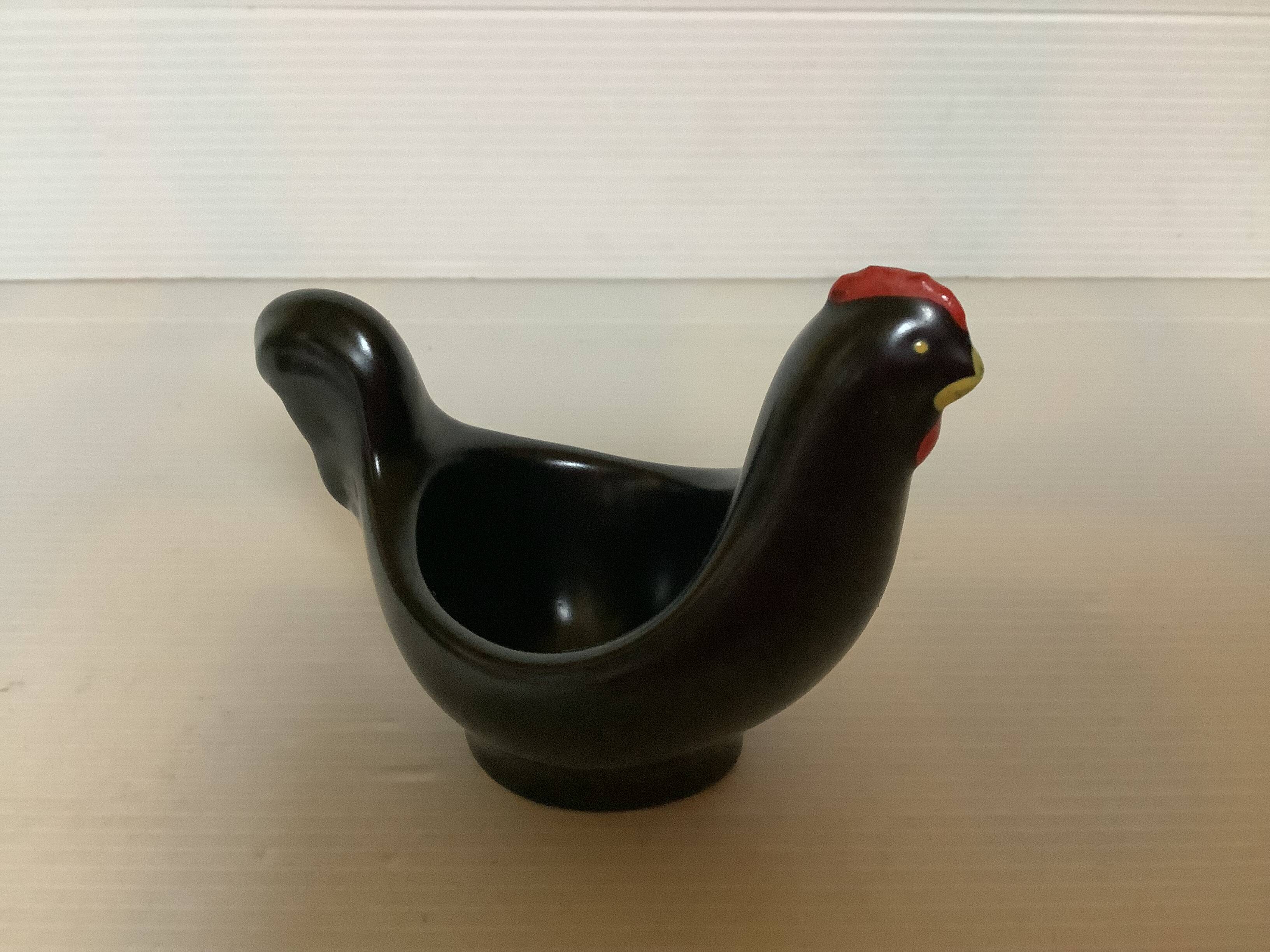 Egg cup hen gouda zenith zoomorphic