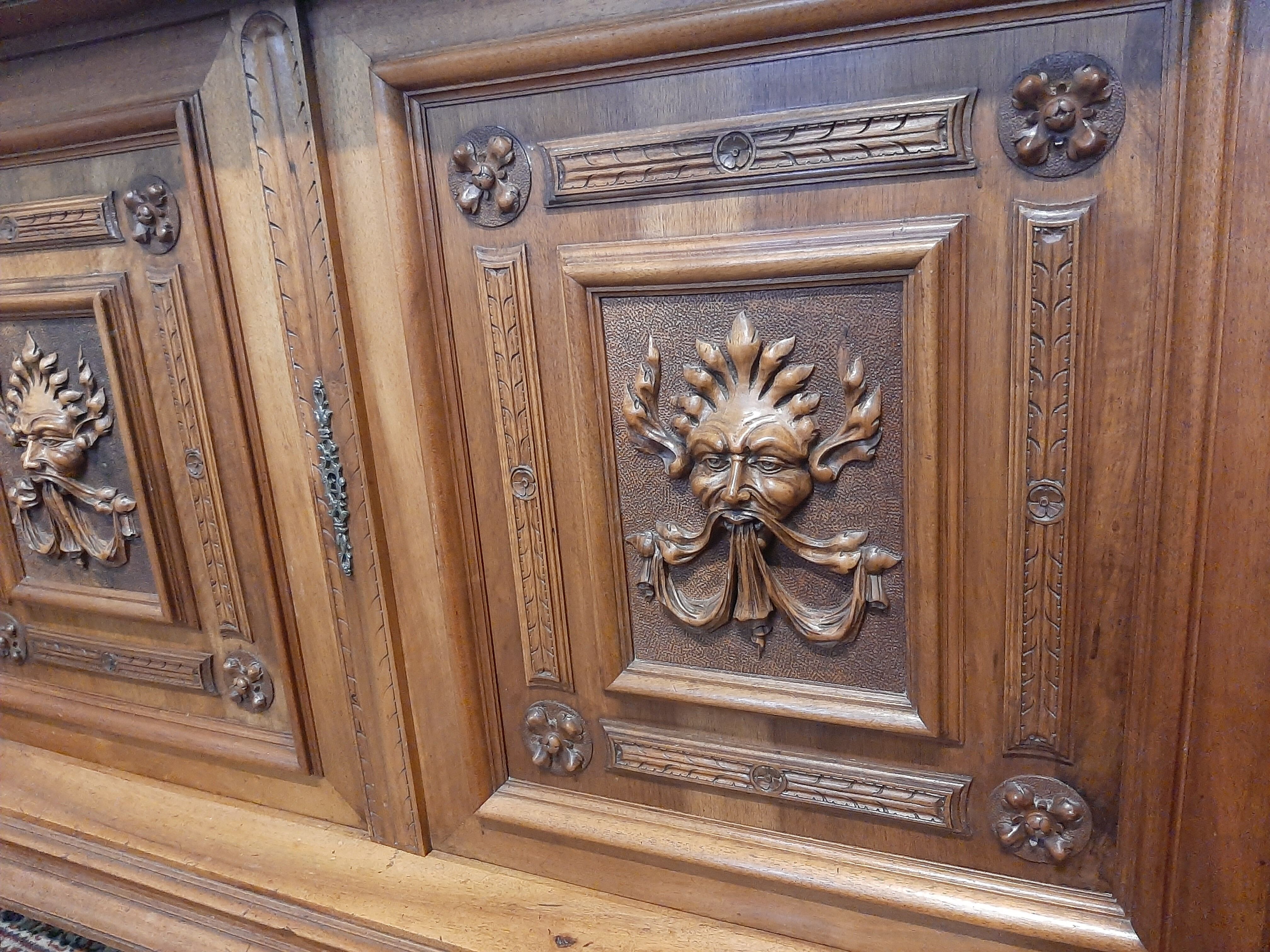 Rare Henry 2 furniture