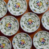 9 dessert plates from the Longchamp "Nemours" collection, hand-painted.