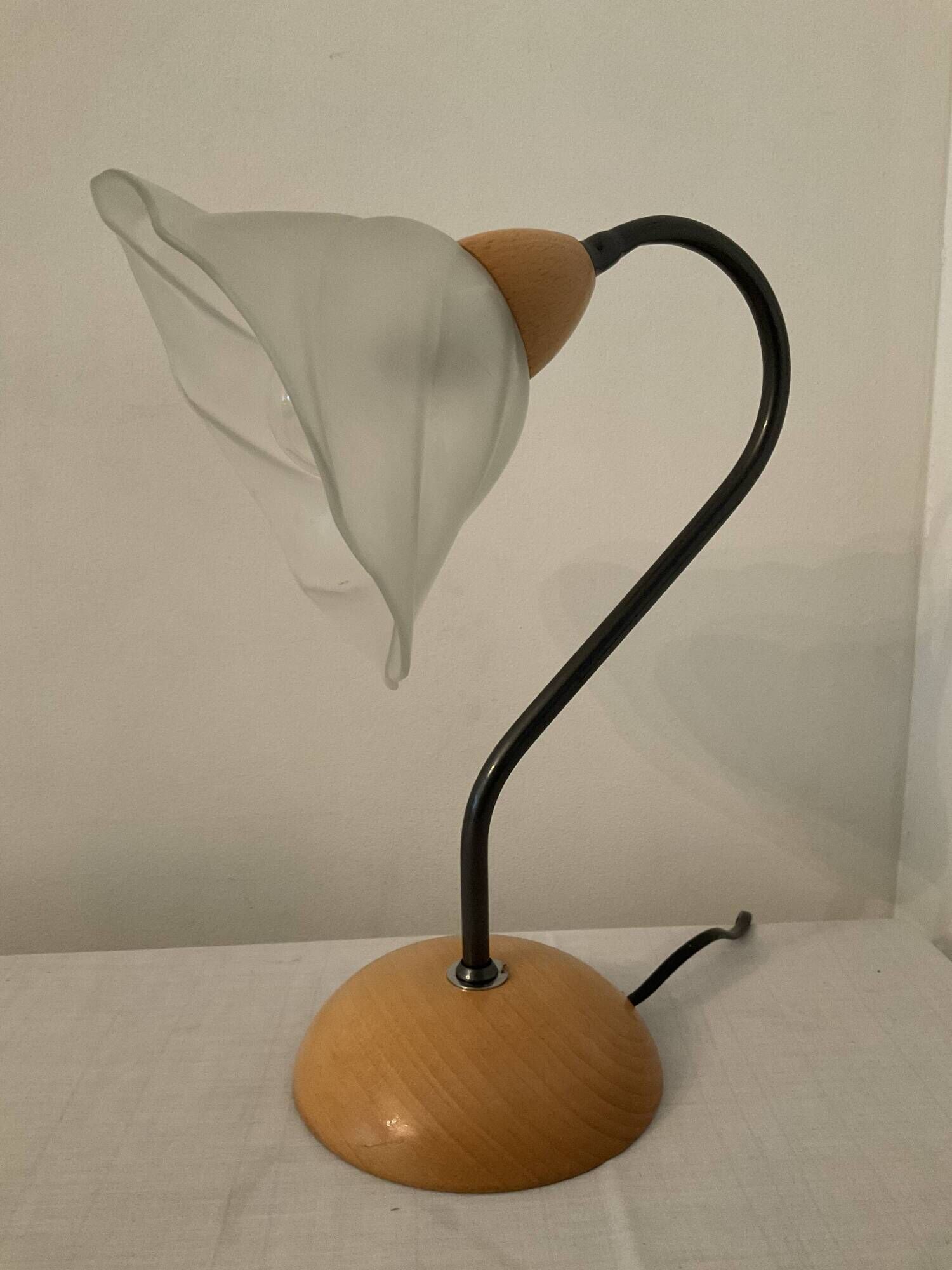 Vintage lamp from the 80s in wood and metal