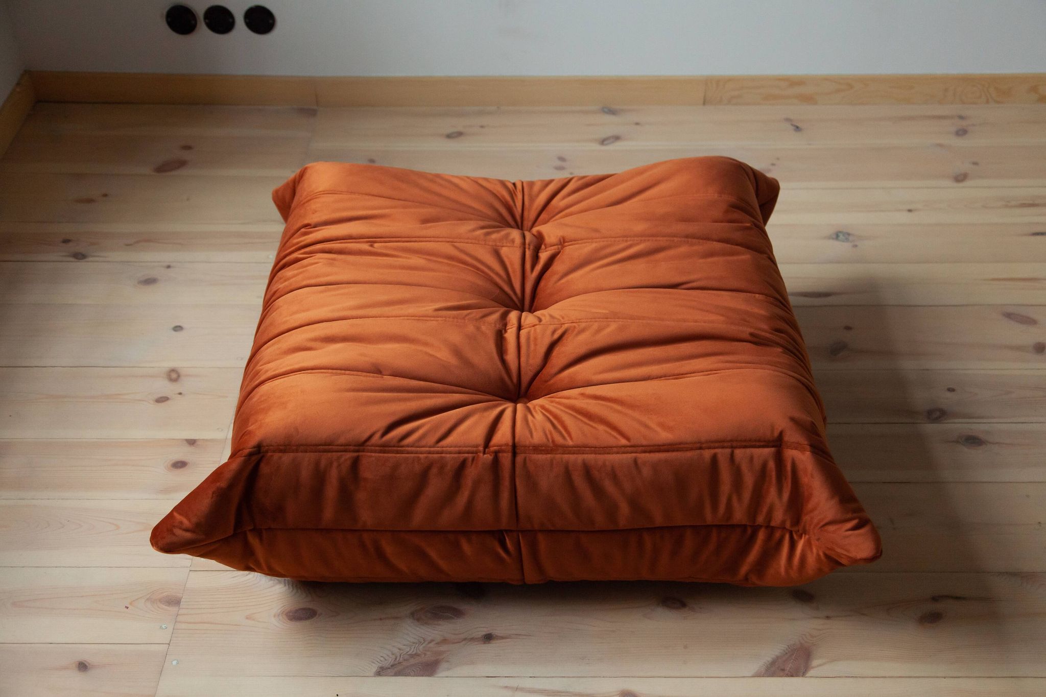 Togo armchair and footstool model designed by Michel Ducaroy 1973