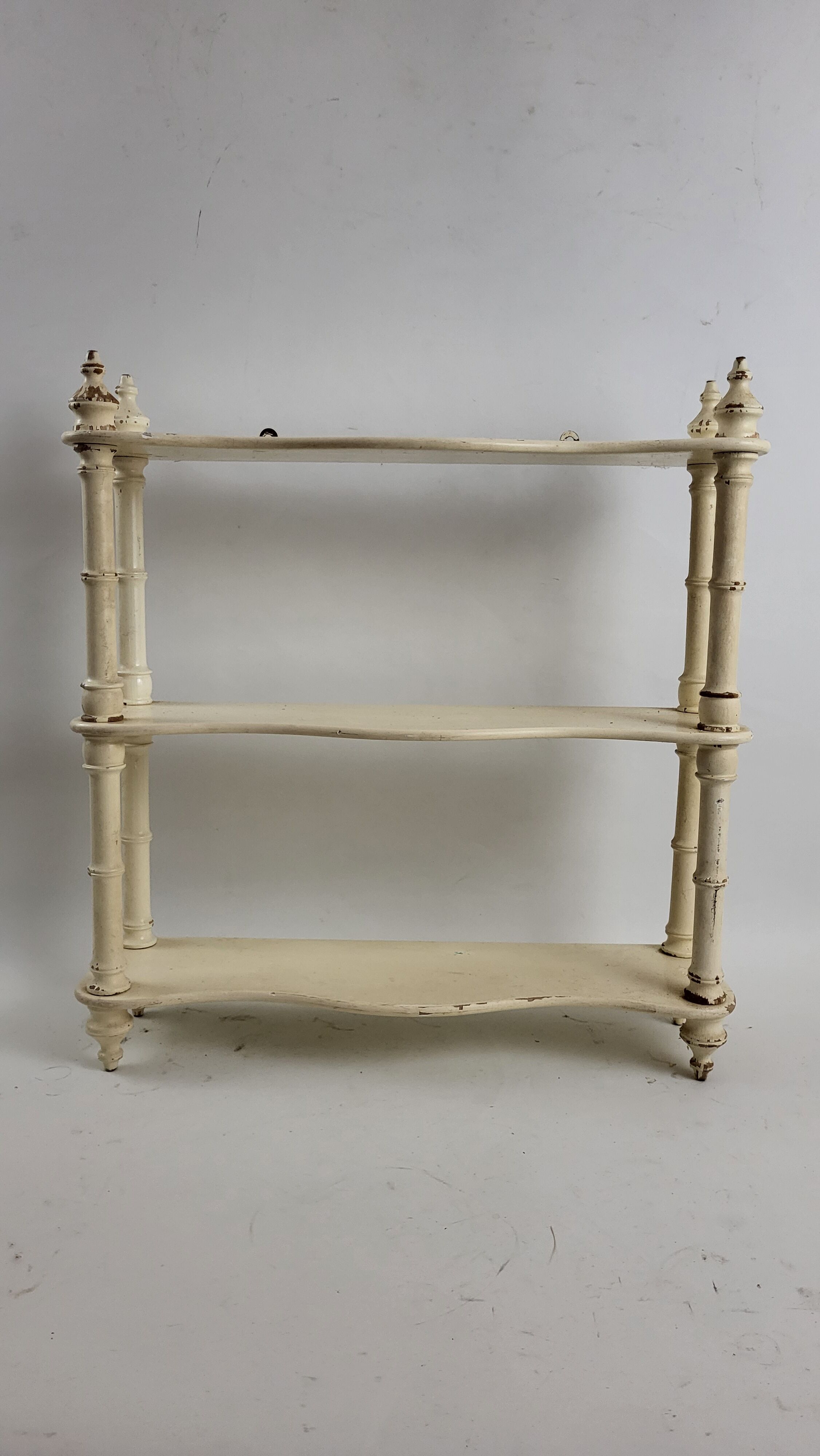 Painted wooden shelves Napoleon III