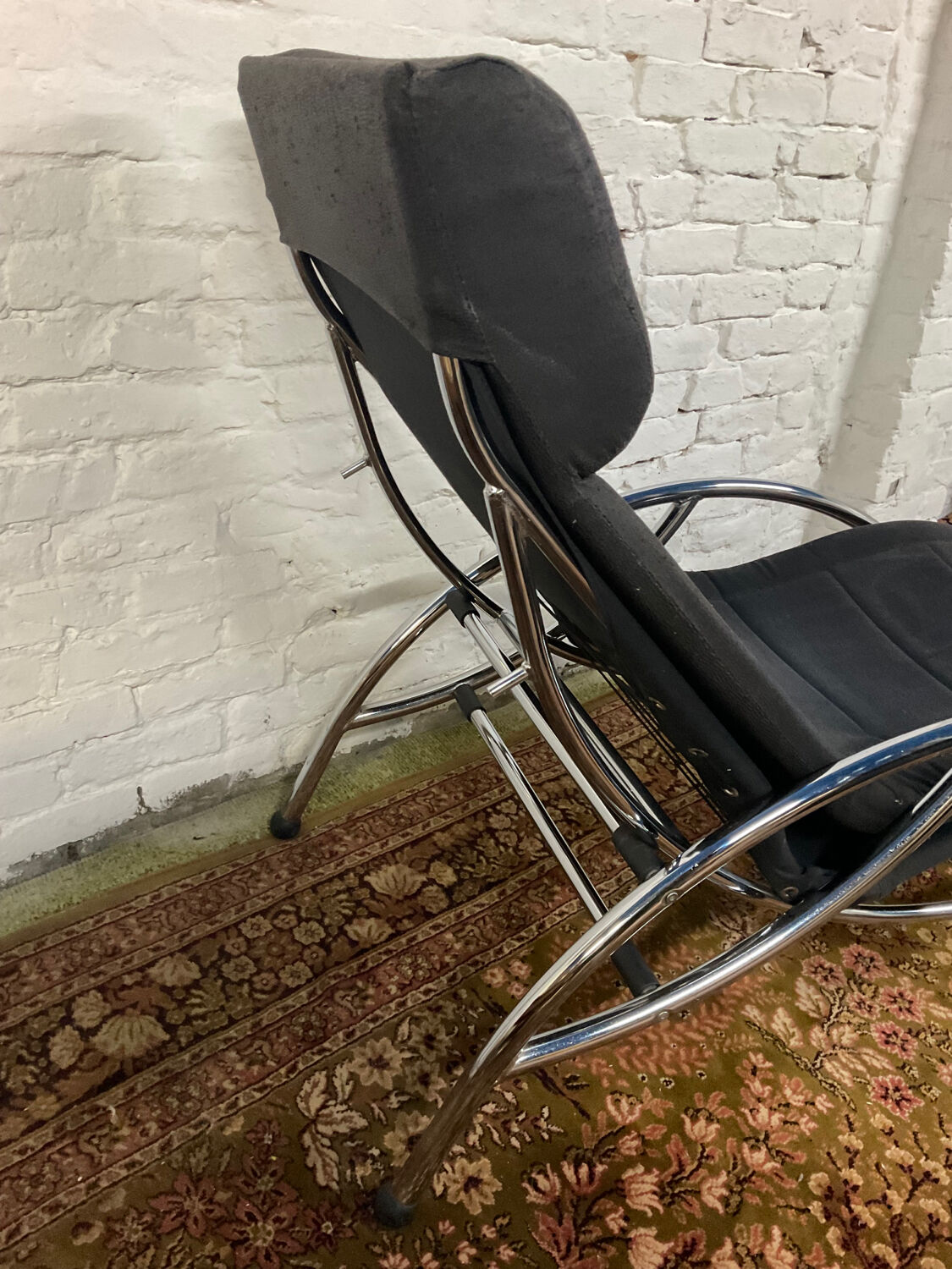 Fauteuil lounge à bascule dès années 70-80