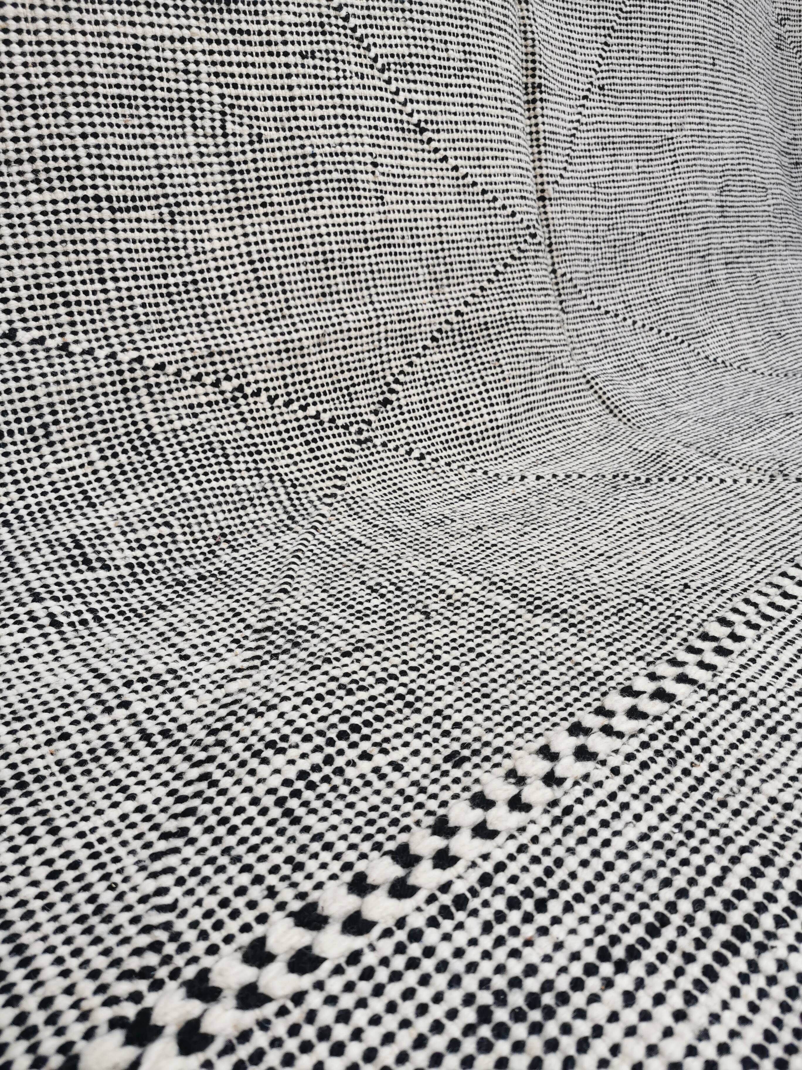 Kilim carpet zanafi 305/210 cm