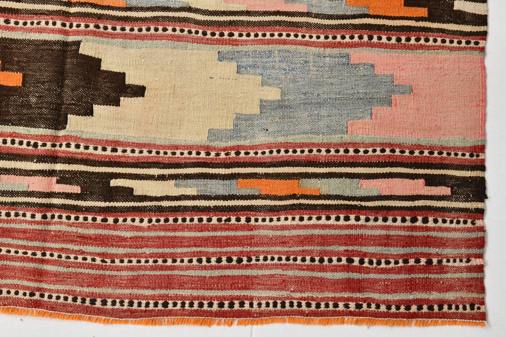 4x6 Red Pink Persian Kilim Rug, 131x196Cm