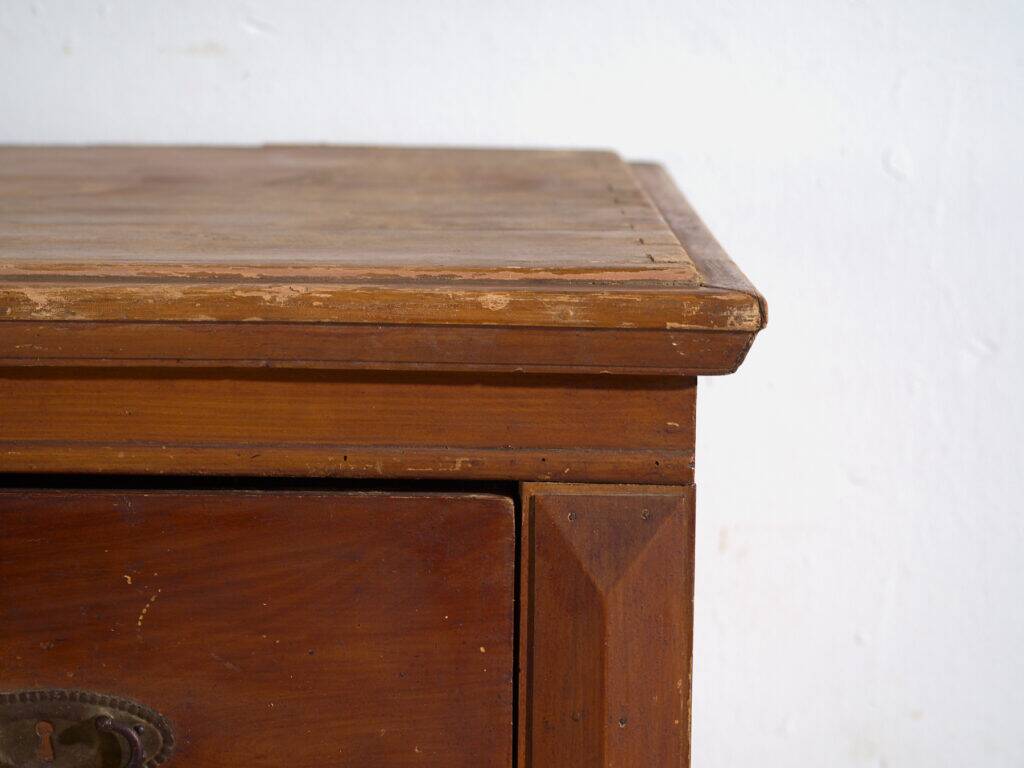 Central European antique chest of drawers with four drawers – Central Europe, circa 1910