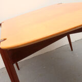 Table basse scandinave des années 1950 en teck et érable