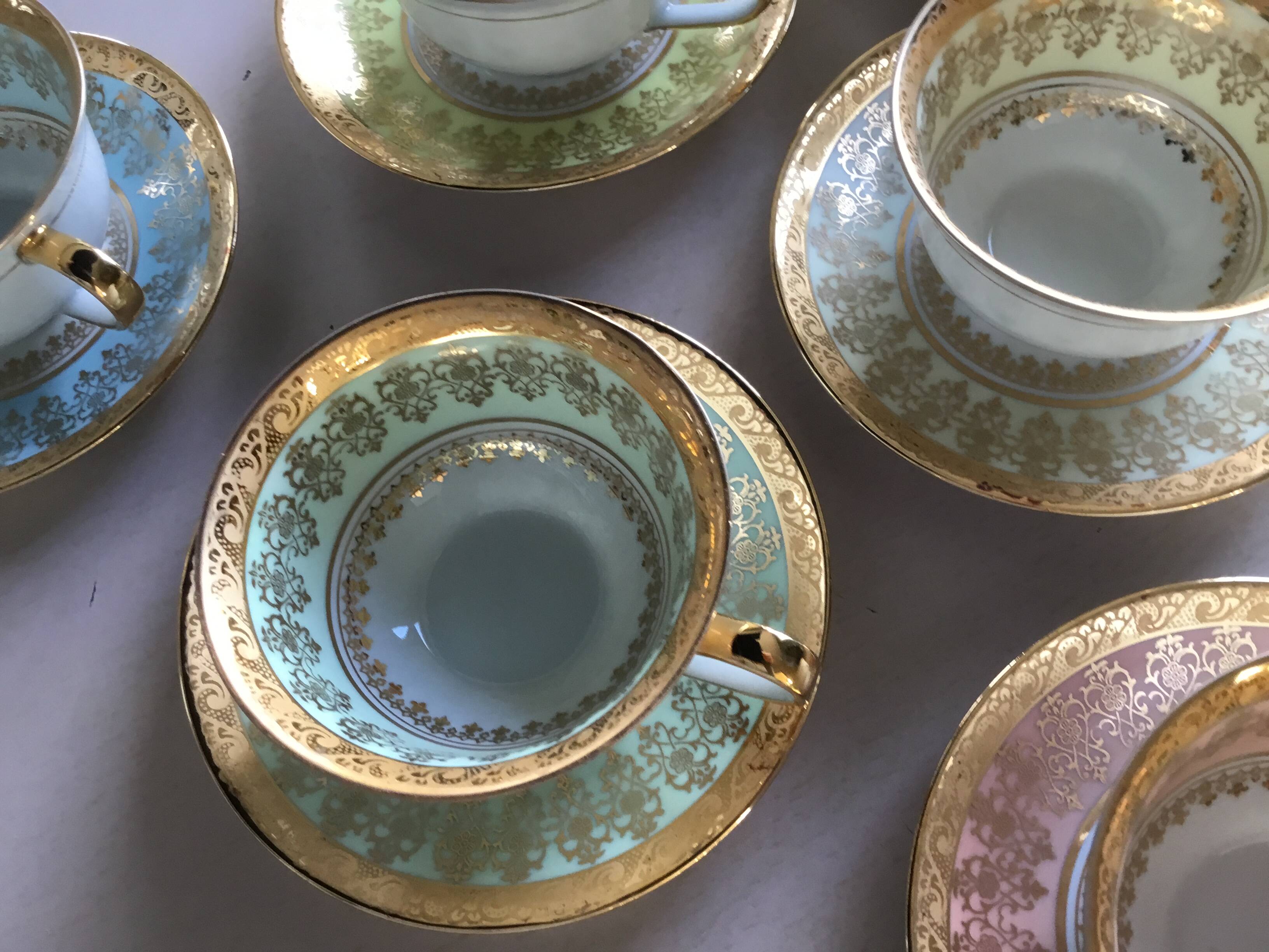 6 tasses à café en porcelaine de Limoges