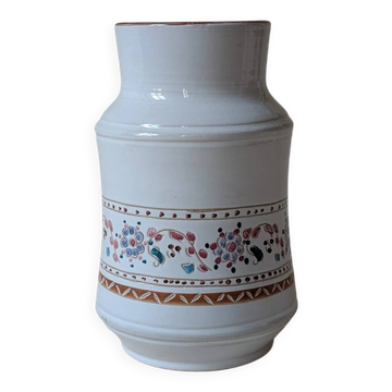 Ceramic vase