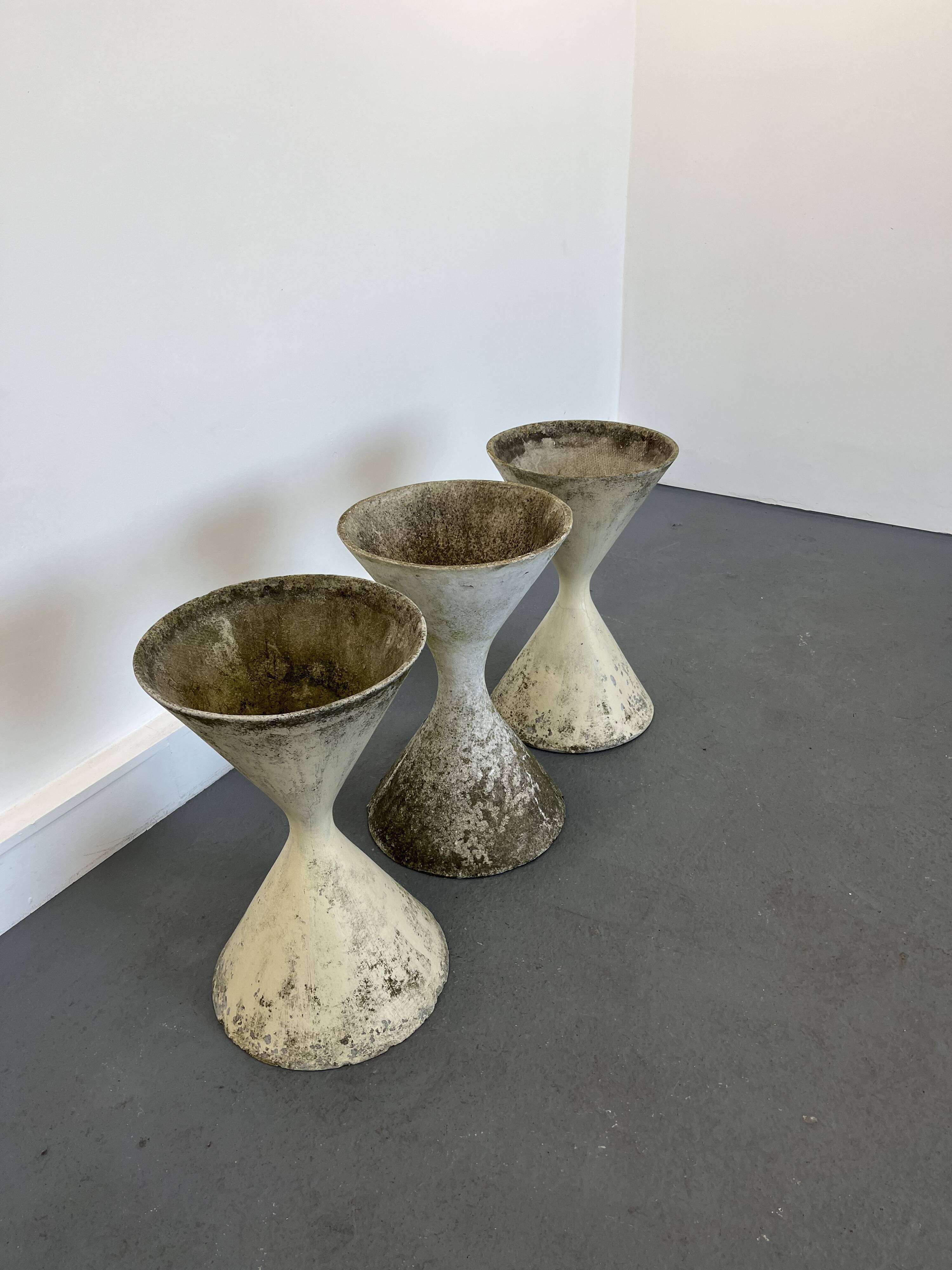 3 planters design Anton Bee assisted by Guhl edition Eternit 1958