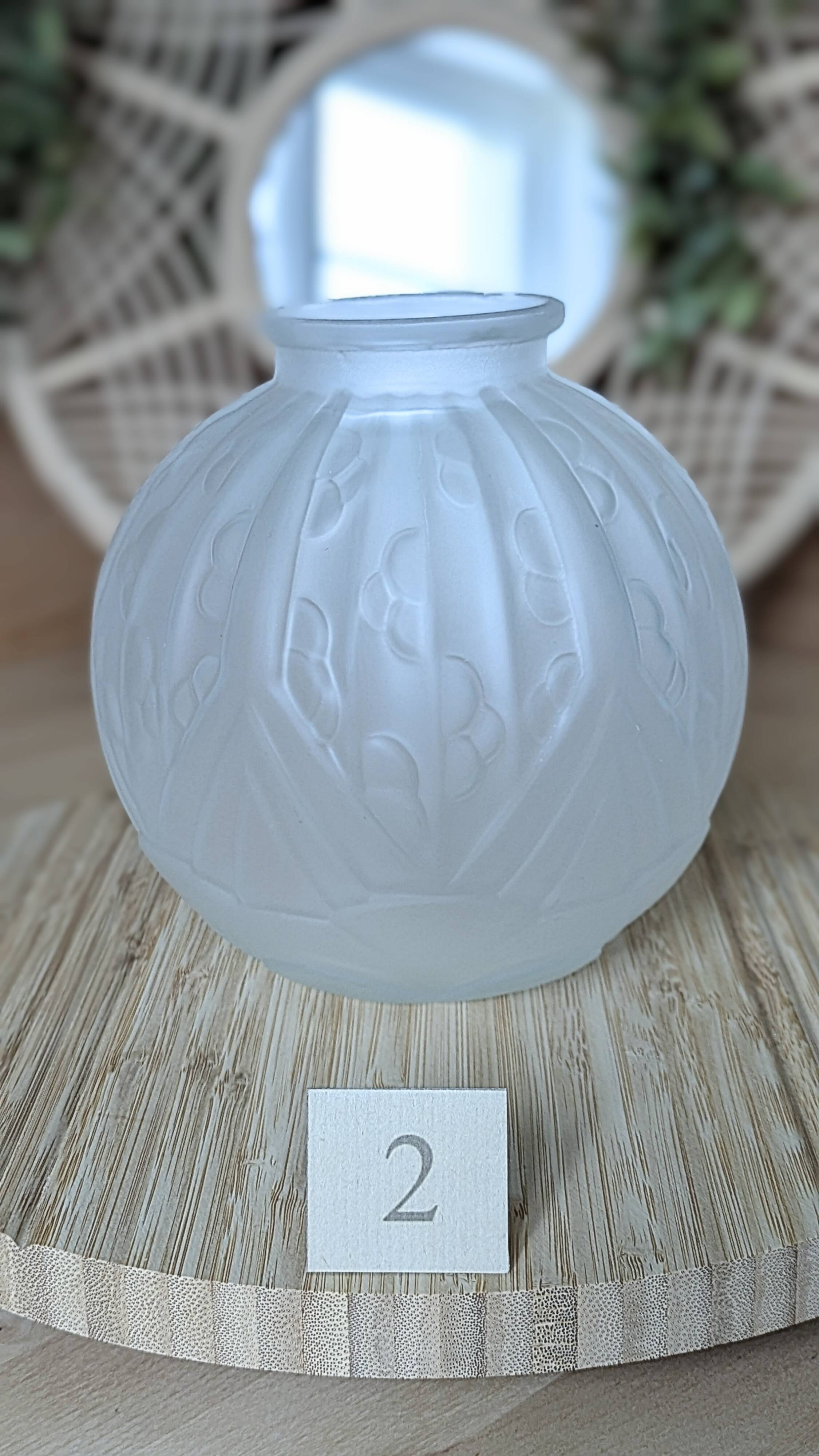 Art Nouveau round vase (D-0046)