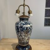 Chinese porcelain table lamp