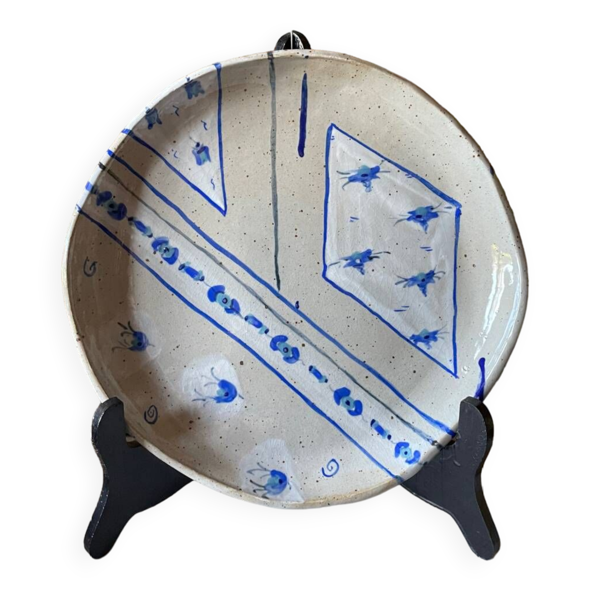 Artisanal stoneware dish