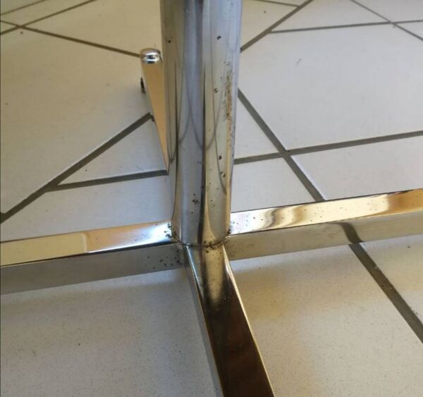 Table basse d'appoint bout de canapé design pierre Garric édition mainviell