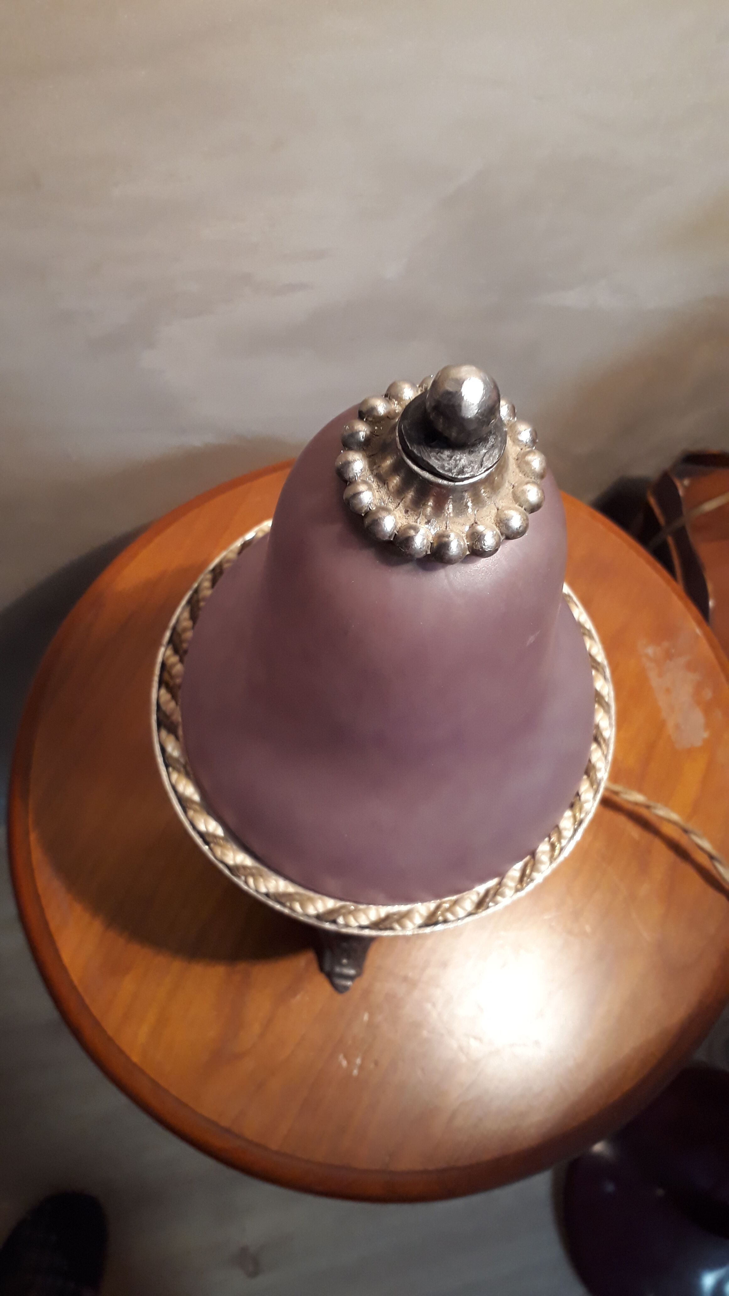 small regule standing bedside lamp with glass tulipepate:/purple,purple light;no sign