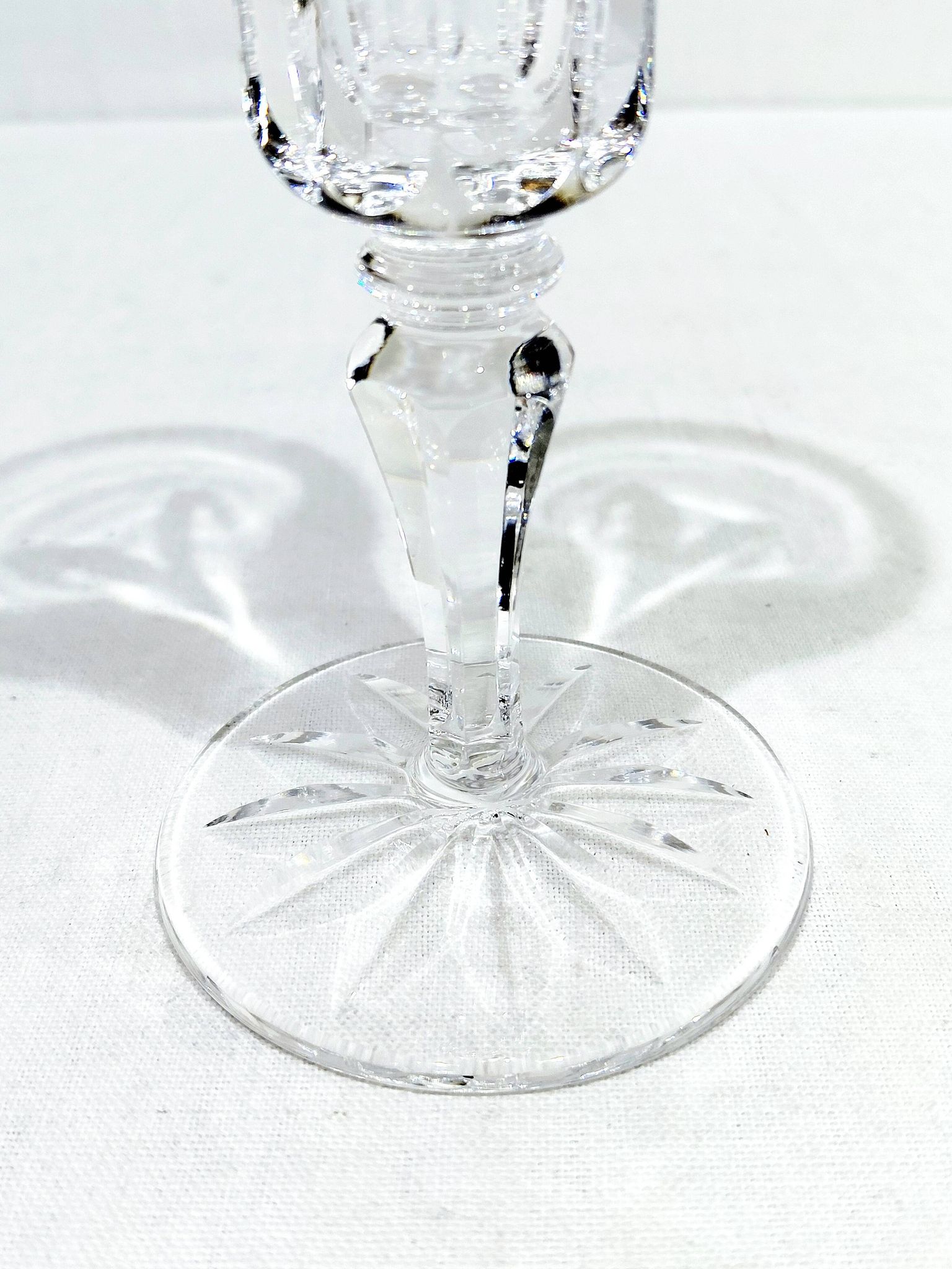 11 CHAMPAGNE FLUTES ST LOUIS CAMARGUE MODEL