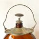 Carafe vintage en verre ambré musicale