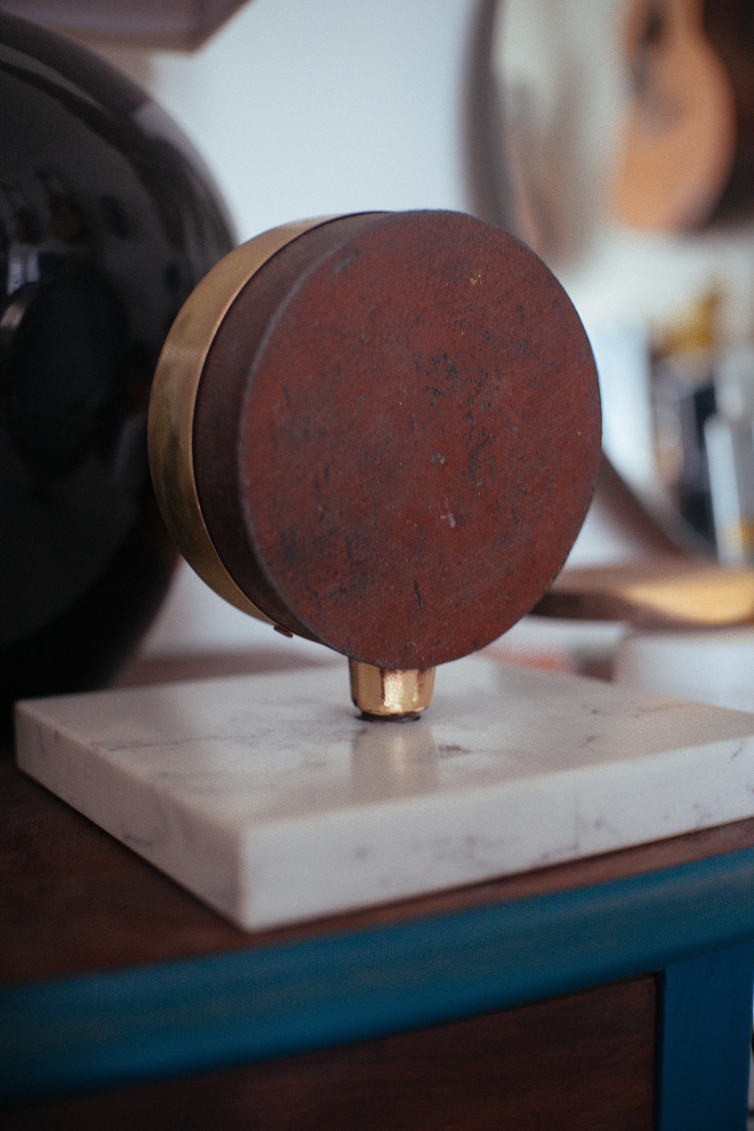 Manometer early twentieth century on marble base