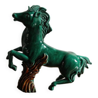 Green earthenware horse