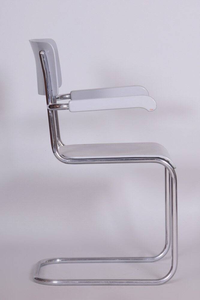 Bauhaus Lacquered Wood Writing Desk & Chair attributed to Hynek Gottwald, 1930s, Set of 2