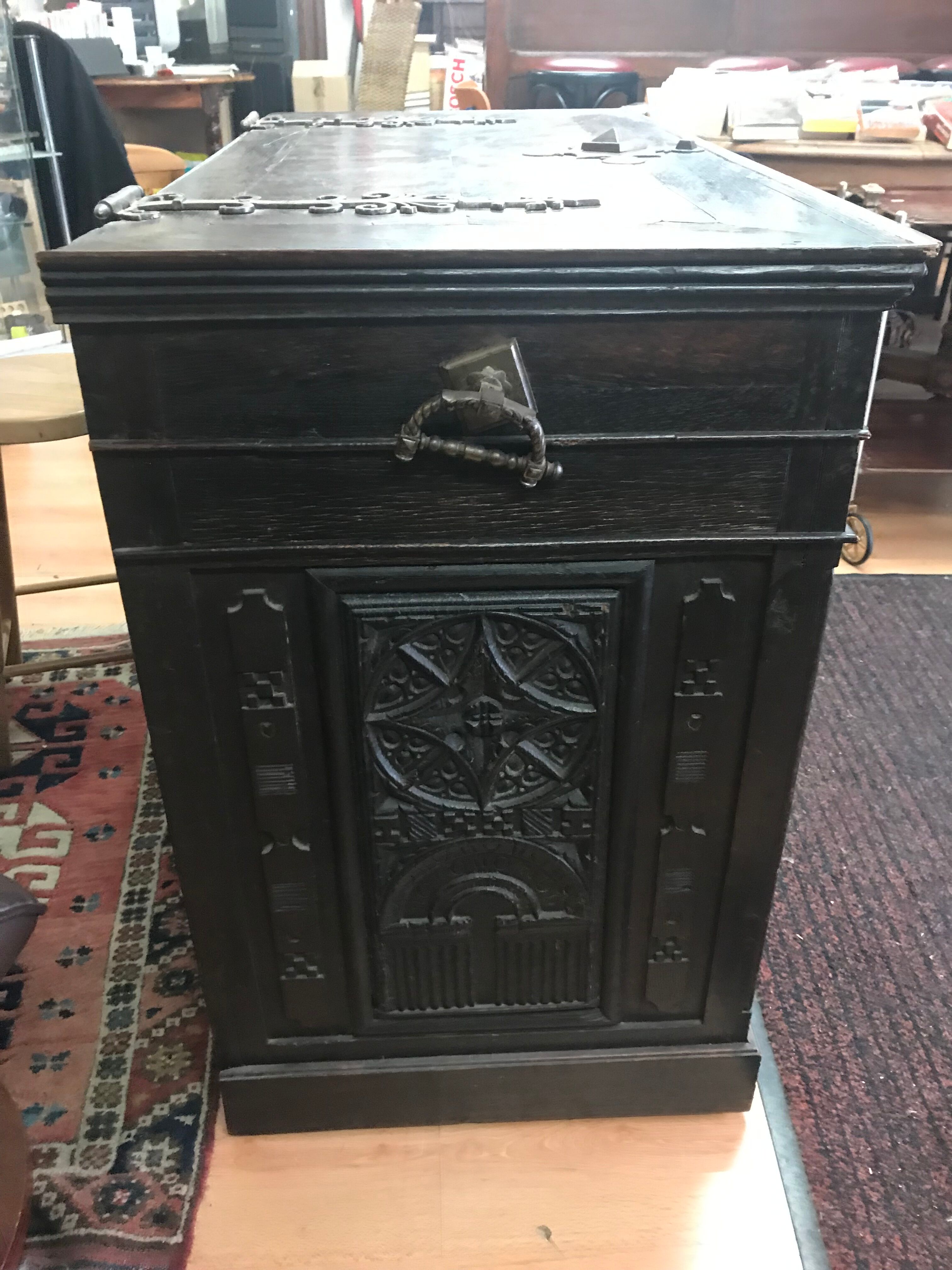 Low gothic style buffet epoque louis xiii