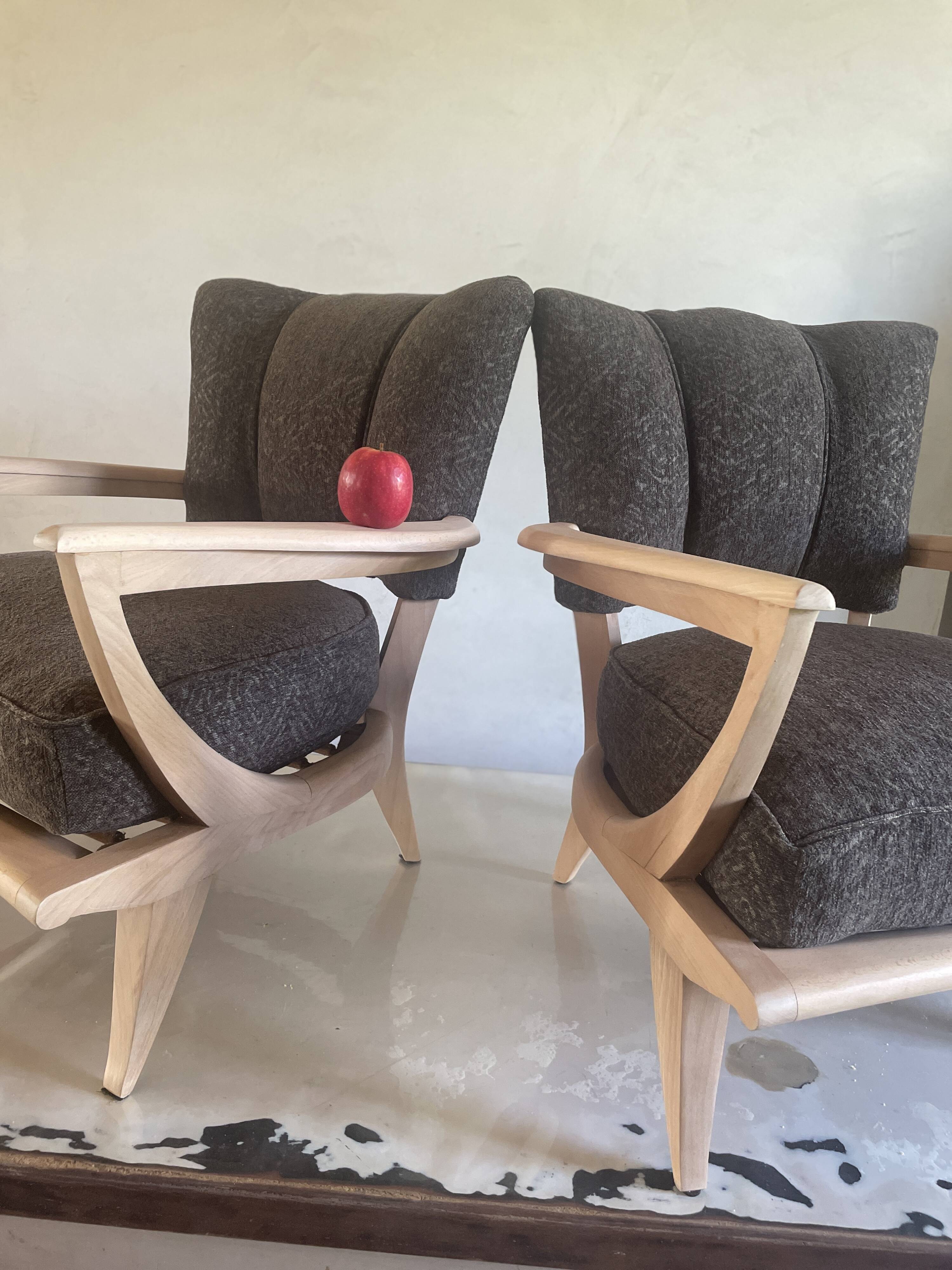 pair of armchairs Steiner by Etienne Henri Martin