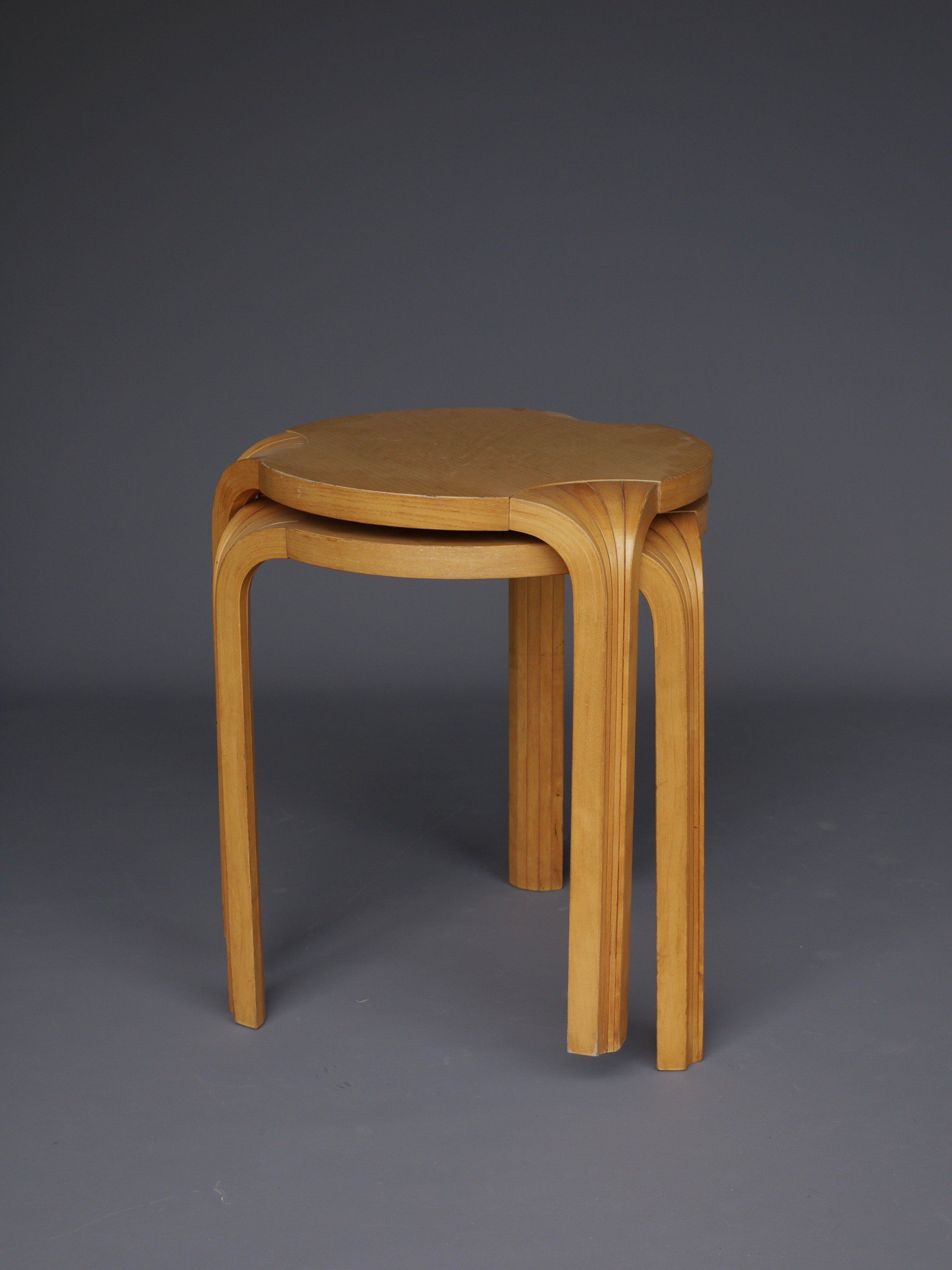2 tabourets modèle X600 par Alvar Aalto pour Artek, 1960s