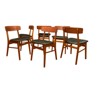 Ensemble de six chaises de style