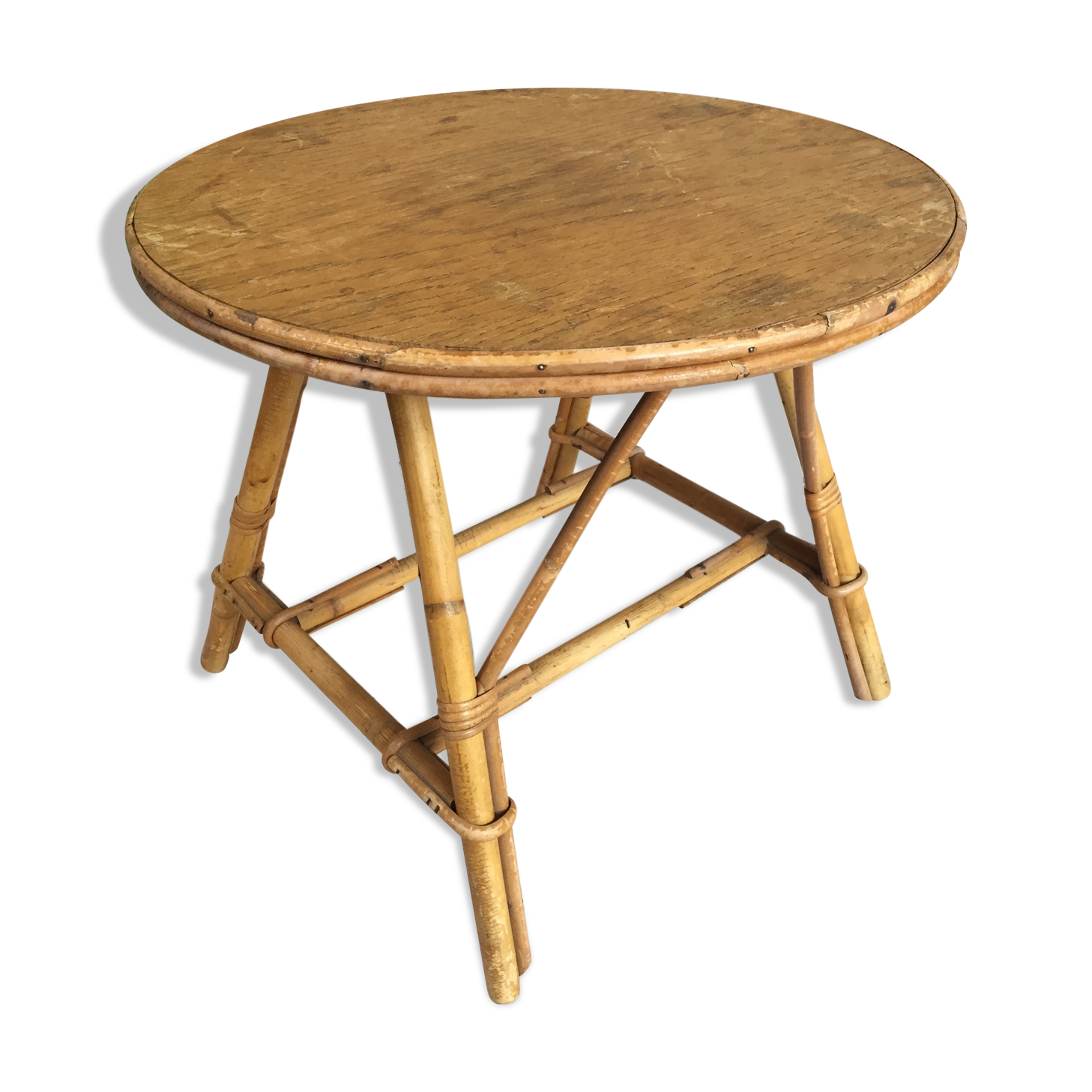 Rattan table