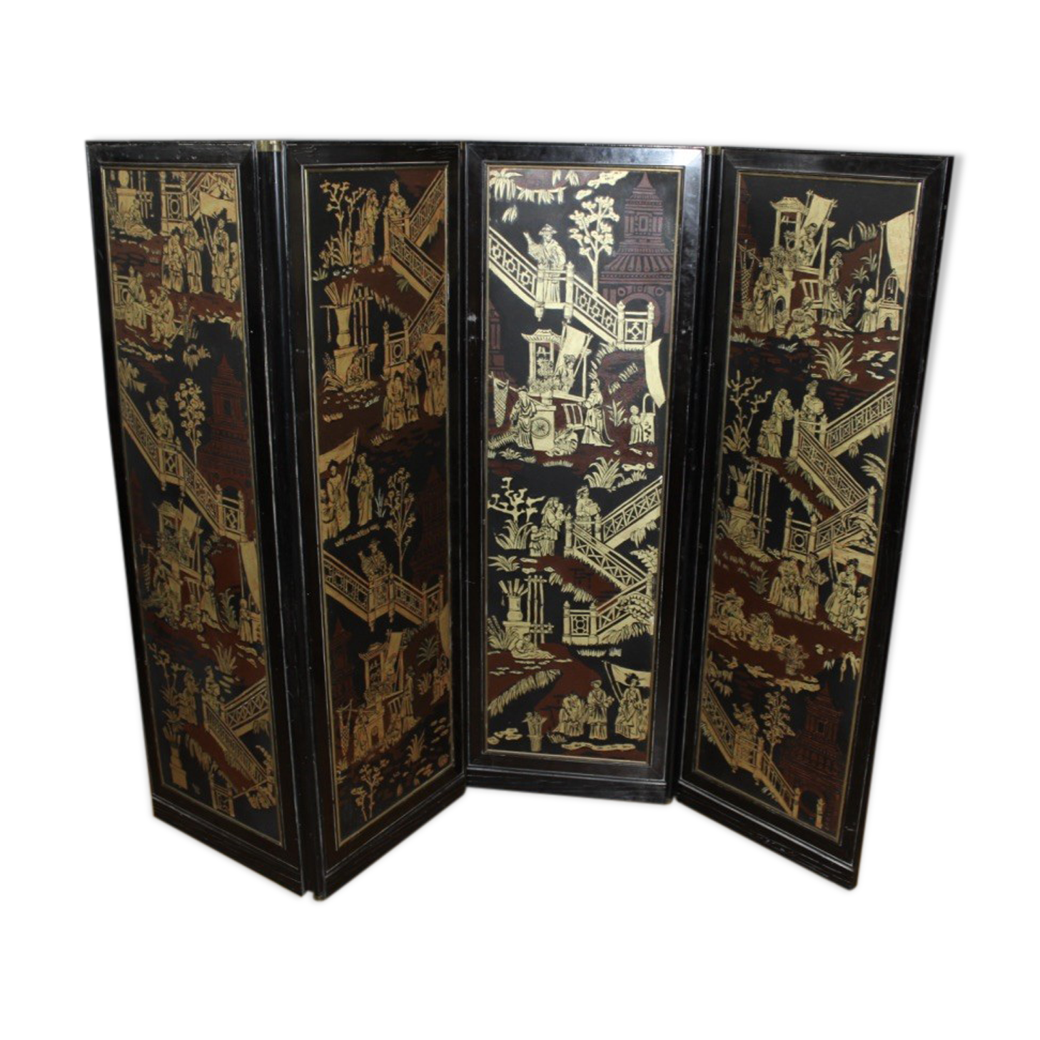 Screen with Japanese decor and black lacquer