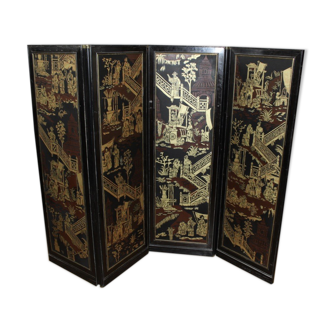 Japanese-decorated screen and black laque