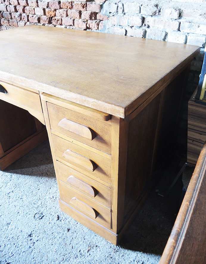 Former master's desk in solid wood