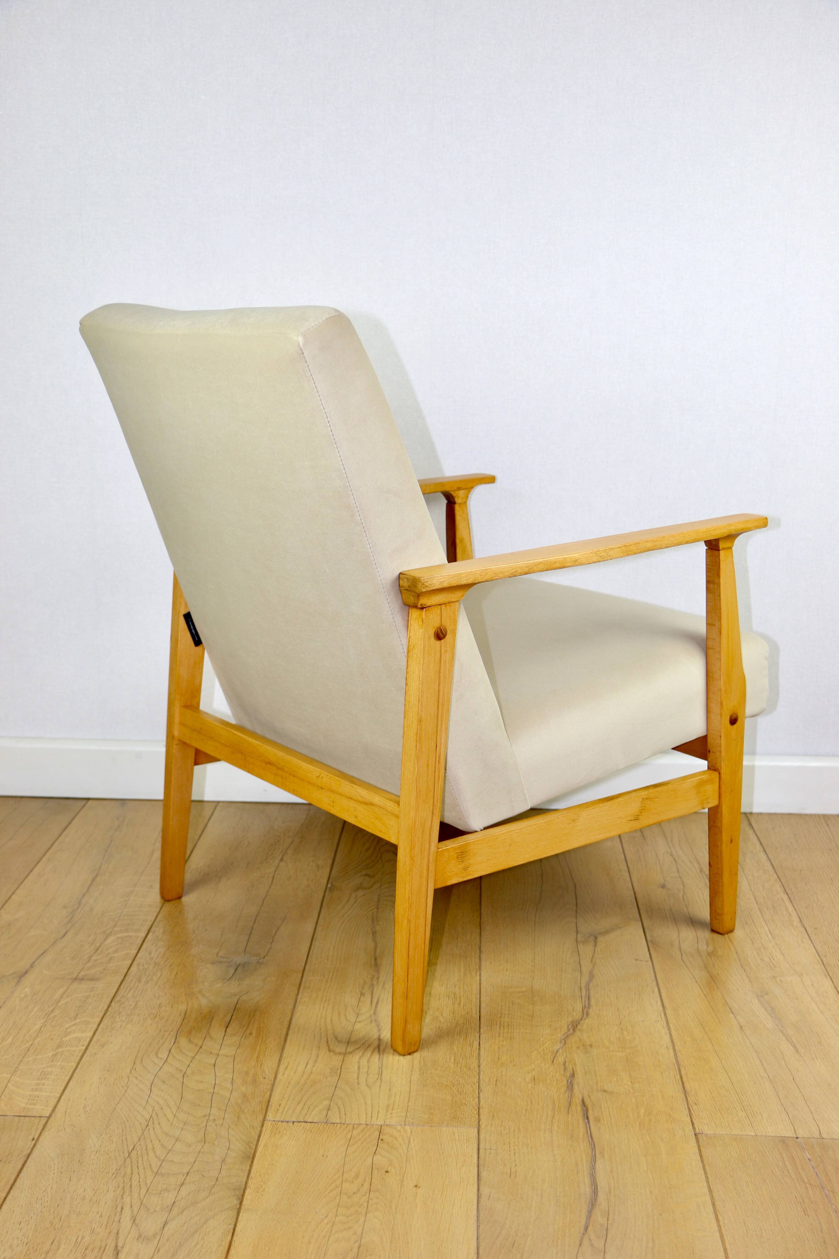 Classic armchair Vintage 70s beige - Jade series
