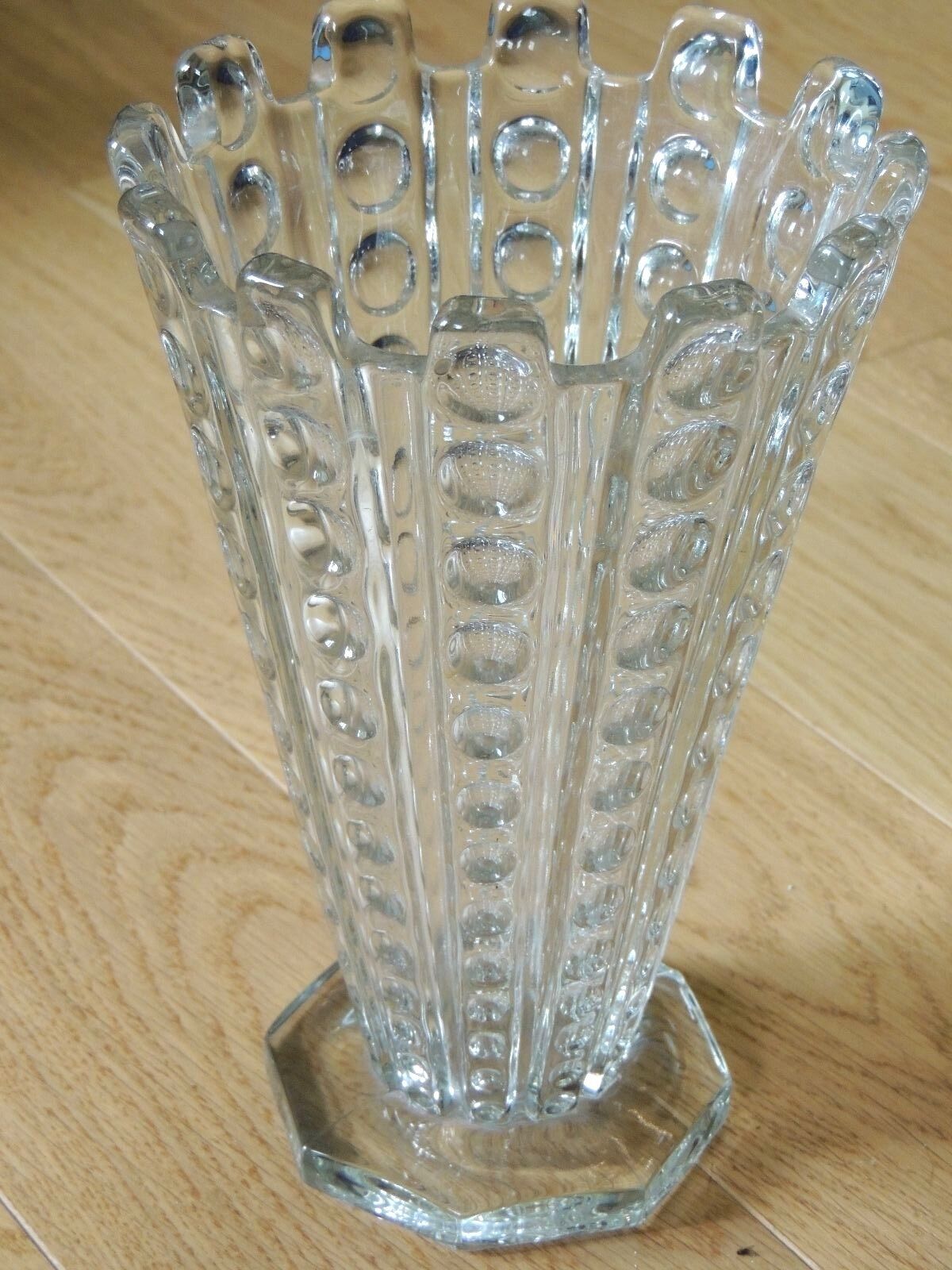 Art deco glass vase