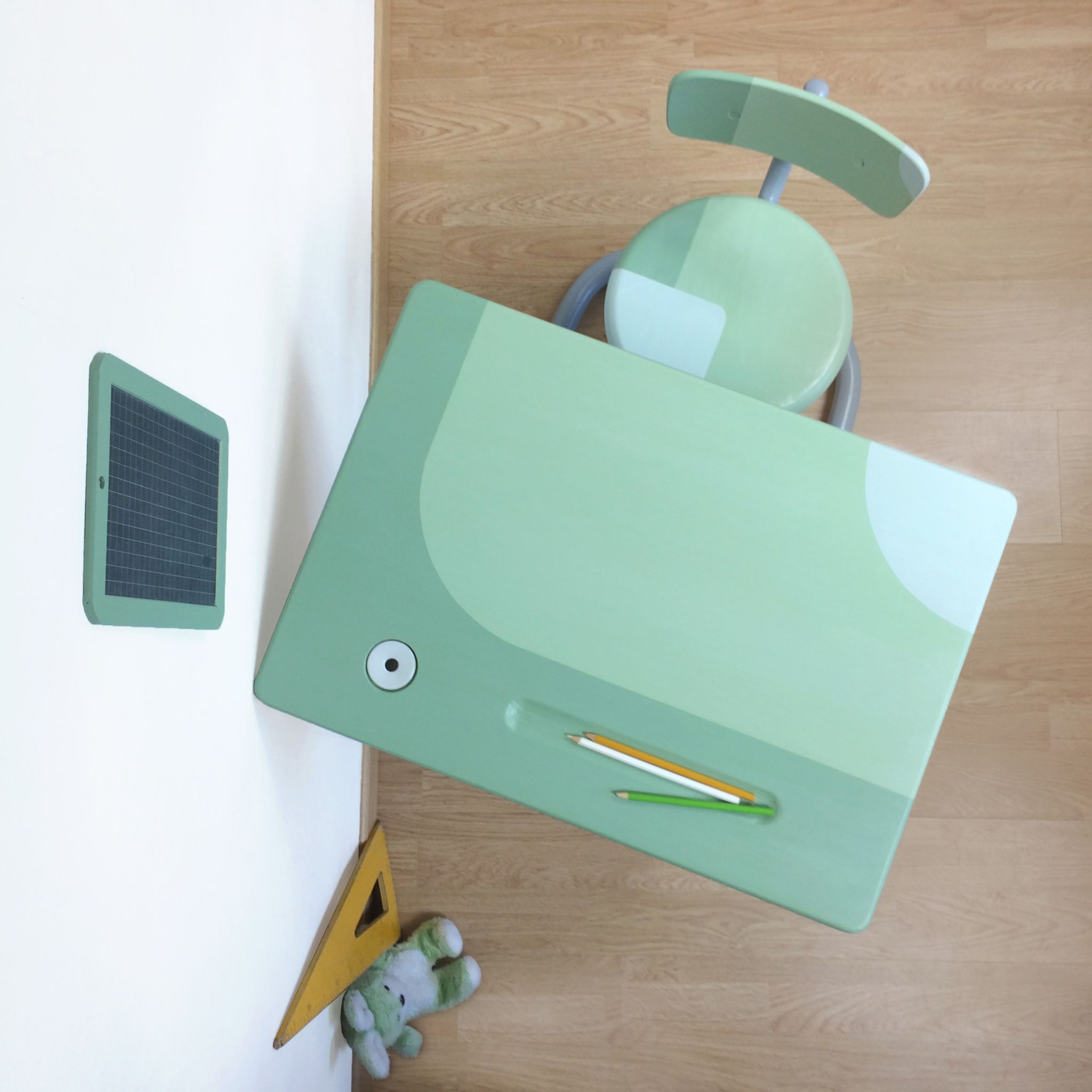 Bureau écolier vert et gris ajustable